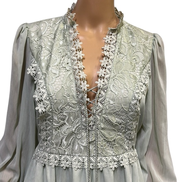 H&M Green Chiffon Crochet Lace Boho Prairie Midi Length Lined Dress Womens 10 - Picture 3 of 13